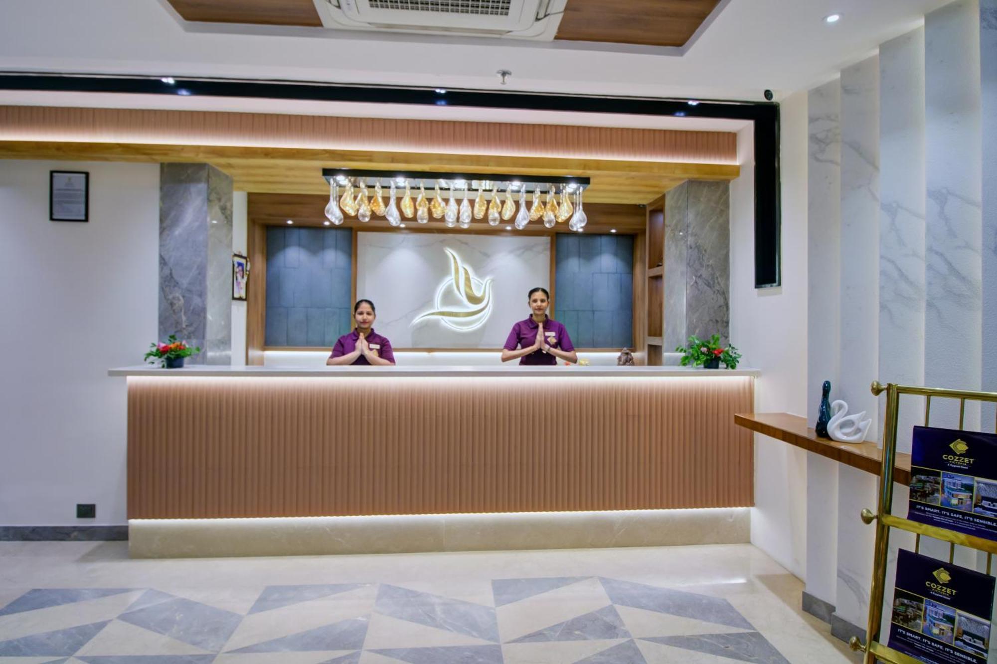 Cozzet Victoria Hotel Μπουμπάνεσβαρ Εξωτερικό φωτογραφία
