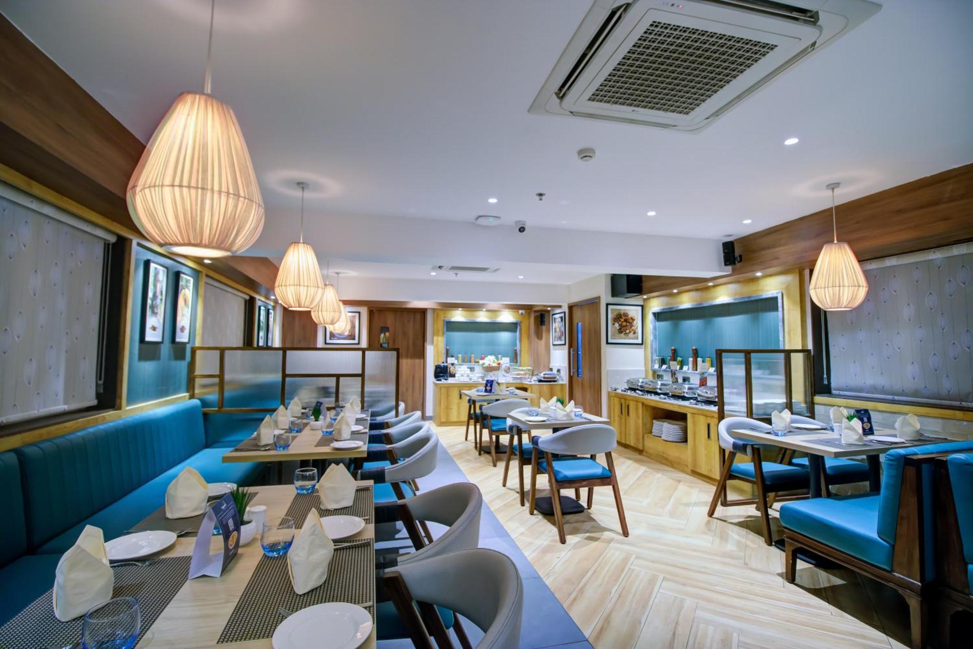 Cozzet Victoria Hotel Μπουμπάνεσβαρ Εξωτερικό φωτογραφία